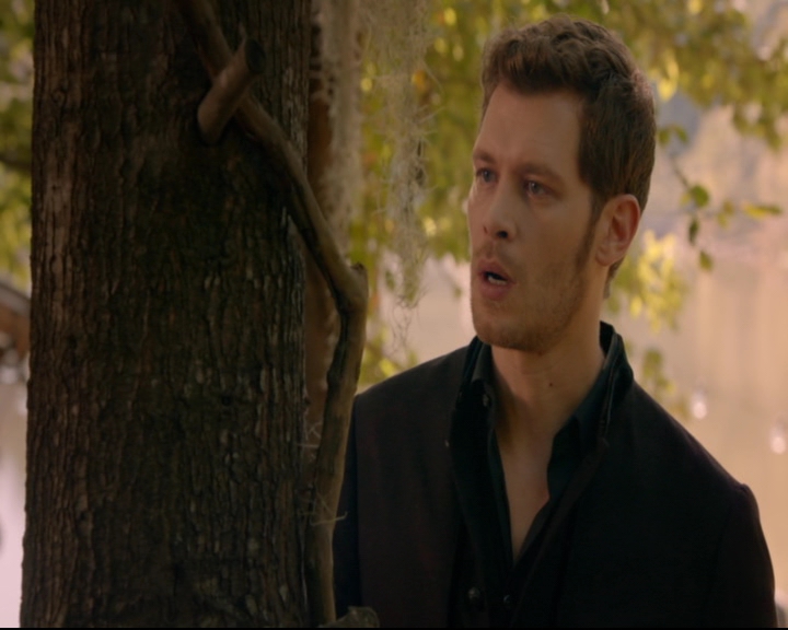 vampirediariesworld-dot-nl_TheOriginals5x07GodsGonnaTroubleTheWater01489.jpg vampirediariesworld-dot-nl_TheOriginals5x07GodsGonnaTroubleTheWater01489.jpg