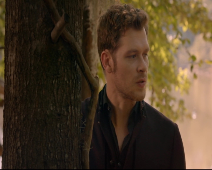 vampirediariesworld-dot-nl_TheOriginals5x07GodsGonnaTroubleTheWater01494.jpg