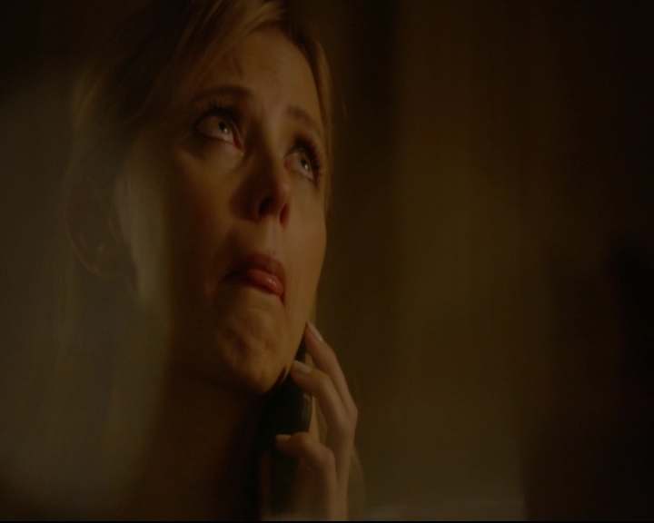 vampirediariesworld-dot-nl_TheOriginals5x07GodsGonnaTroubleTheWater01802.jpg