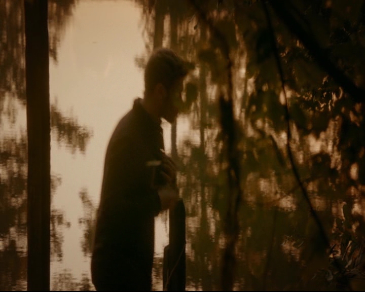 vampirediariesworld-dot-nl_TheOriginals5x07GodsGonnaTroubleTheWater01815.jpg