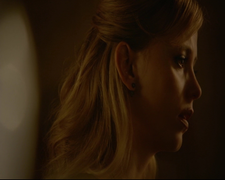 vampirediariesworld-dot-nl_TheOriginals5x07GodsGonnaTroubleTheWater01822.jpg
