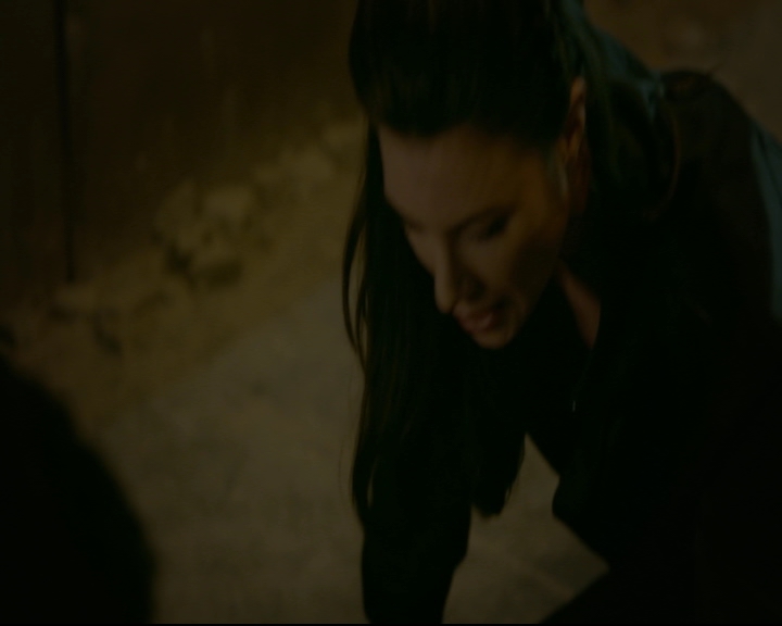 vampirediariesworld-dot-nl_TheOriginals5x07GodsGonnaTroubleTheWater01859.jpg