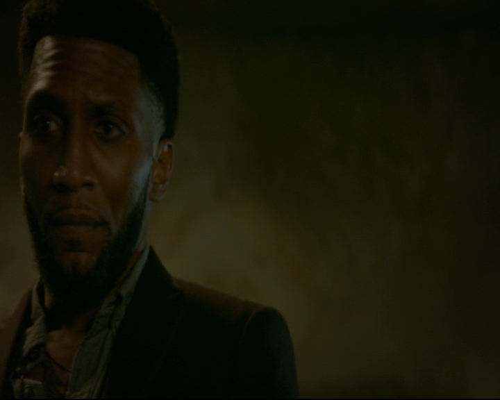 vampirediariesworld-dot-nl_TheOriginals5x07GodsGonnaTroubleTheWater01868.jpg
