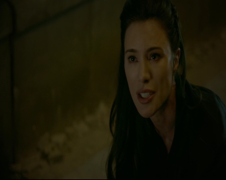 vampirediariesworld-dot-nl_TheOriginals5x07GodsGonnaTroubleTheWater01879.jpg