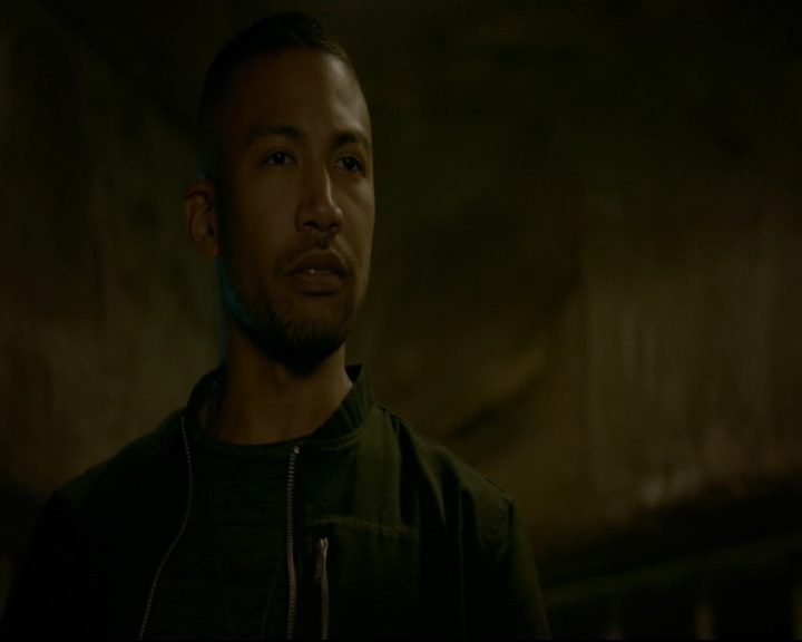 vampirediariesworld-dot-nl_TheOriginals5x07GodsGonnaTroubleTheWater01881.jpg vampirediariesworld-dot-nl_TheOriginals5x07GodsGonnaTroubleTheWater01881.jpg