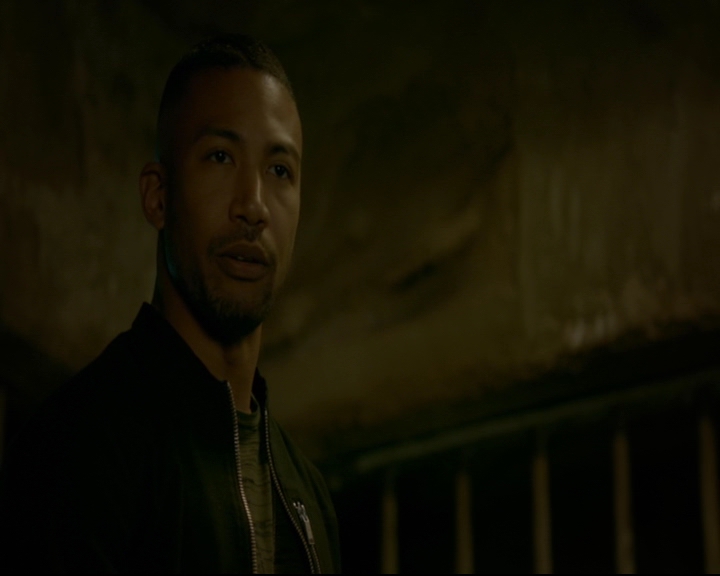 vampirediariesworld-dot-nl_TheOriginals5x07GodsGonnaTroubleTheWater01894.jpg