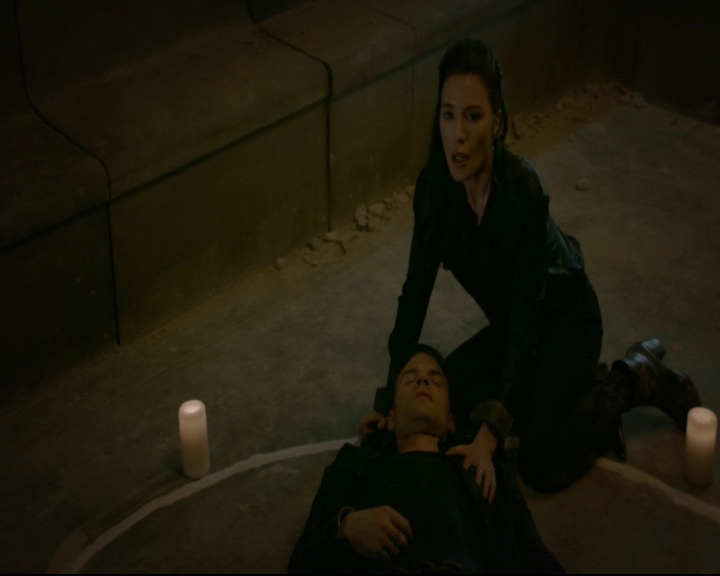 vampirediariesworld-dot-nl_TheOriginals5x07GodsGonnaTroubleTheWater01906.jpg