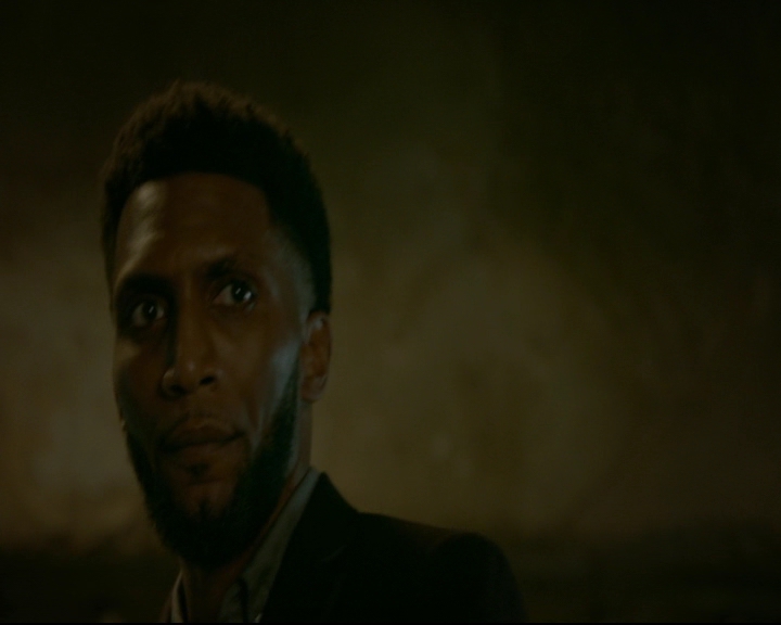 vampirediariesworld-dot-nl_TheOriginals5x07GodsGonnaTroubleTheWater01912.jpg