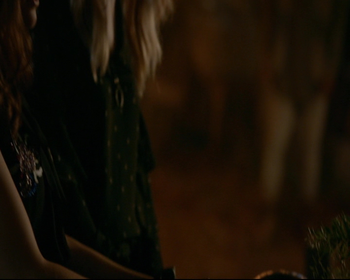 vampirediariesworld-dot-nl_TheOriginals5x07GodsGonnaTroubleTheWater01940.jpg