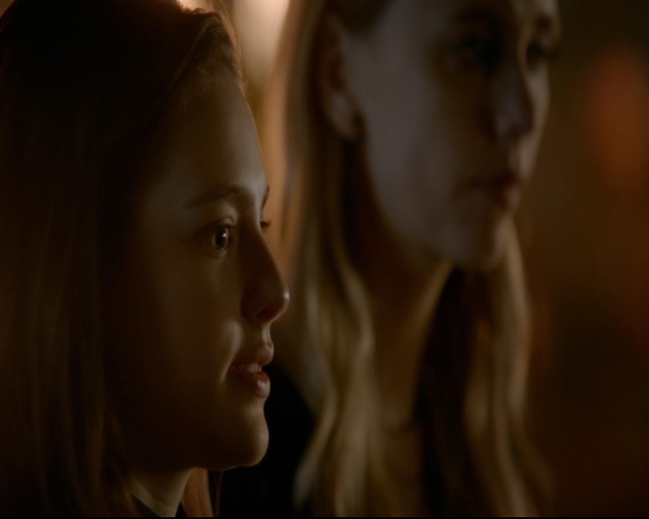 vampirediariesworld-dot-nl_TheOriginals5x07GodsGonnaTroubleTheWater01955.jpg