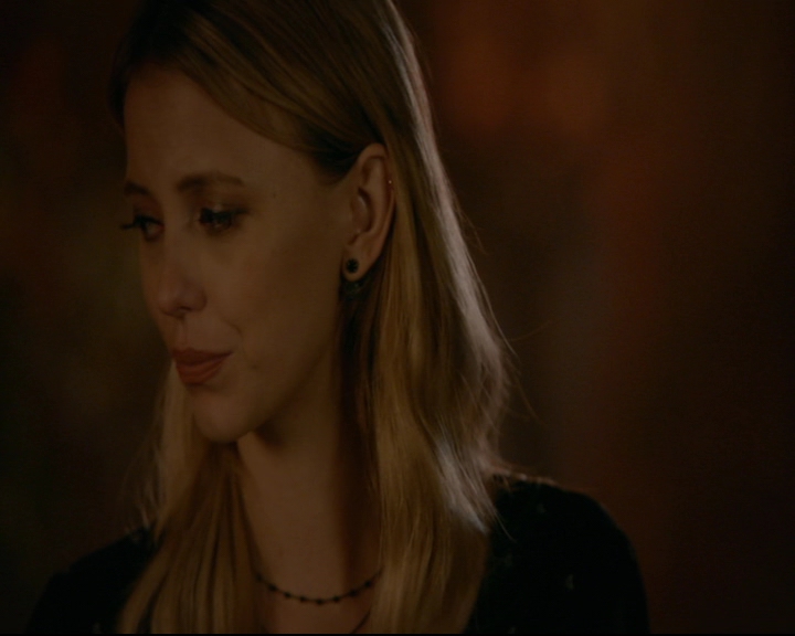 vampirediariesworld-dot-nl_TheOriginals5x07GodsGonnaTroubleTheWater01967.jpg