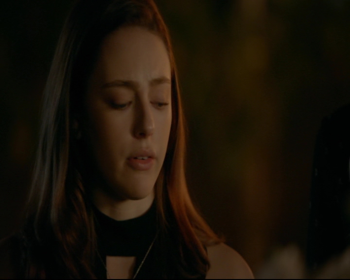 vampirediariesworld-dot-nl_TheOriginals5x07GodsGonnaTroubleTheWater01970.jpg