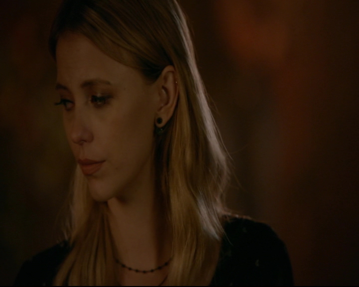 vampirediariesworld-dot-nl_TheOriginals5x07GodsGonnaTroubleTheWater01971.jpg