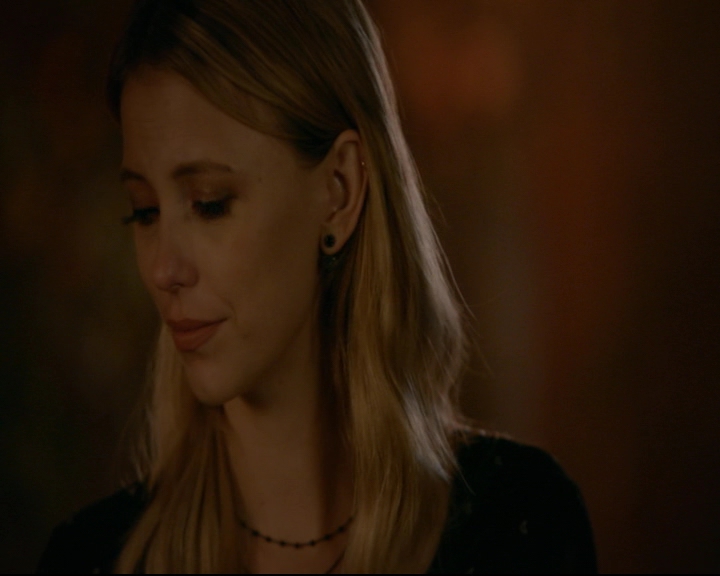 vampirediariesworld-dot-nl_TheOriginals5x07GodsGonnaTroubleTheWater01972.jpg