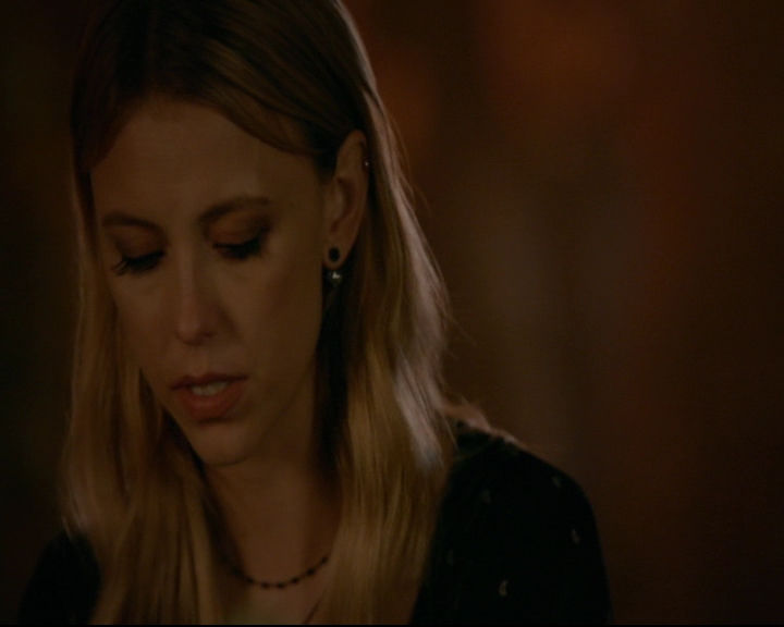 vampirediariesworld-dot-nl_TheOriginals5x07GodsGonnaTroubleTheWater01988.jpg