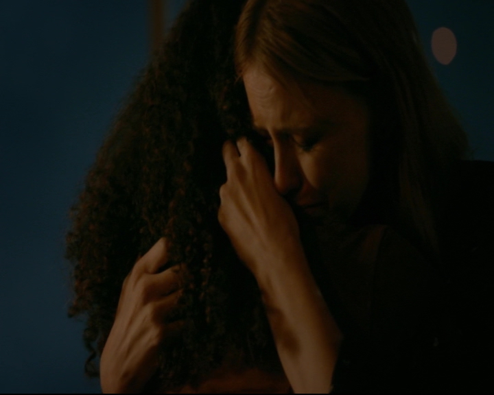 vampirediariesworld-dot-nl_TheOriginals5x07GodsGonnaTroubleTheWater02037.jpg