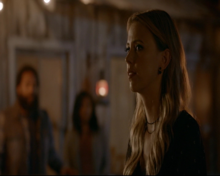 vampirediariesworld-dot-nl_TheOriginals5x07GodsGonnaTroubleTheWater02051.jpg