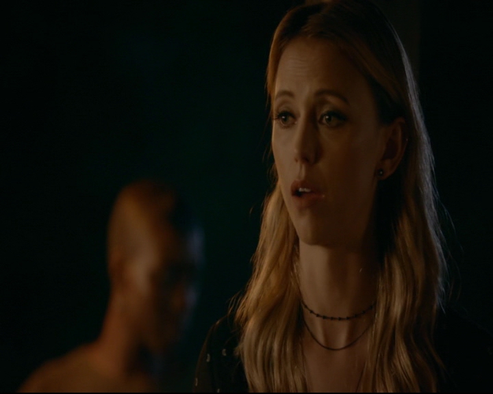 vampirediariesworld-dot-nl_TheOriginals5x07GodsGonnaTroubleTheWater02059.jpg