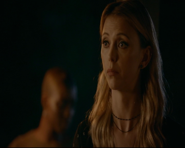 vampirediariesworld-dot-nl_TheOriginals5x07GodsGonnaTroubleTheWater02060.jpg