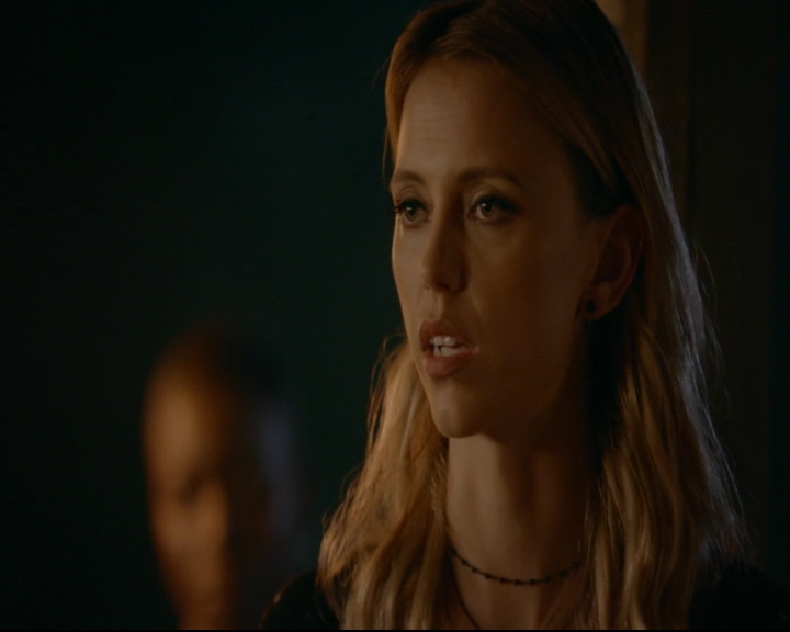 vampirediariesworld-dot-nl_TheOriginals5x07GodsGonnaTroubleTheWater02077.jpg