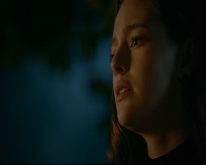 vampirediariesworld-dot-nl_TheOriginals5x07GodsGonnaTroubleTheWater02089.jpg