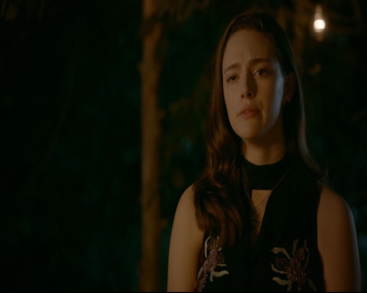vampirediariesworld-dot-nl_TheOriginals5x07GodsGonnaTroubleTheWater02112.jpg