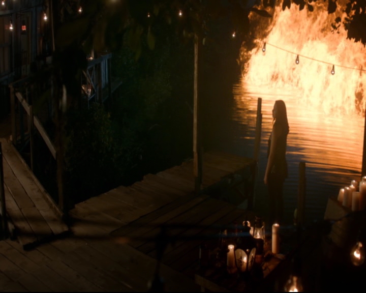vampirediariesworld-dot-nl_TheOriginals5x07GodsGonnaTroubleTheWater02254.jpg