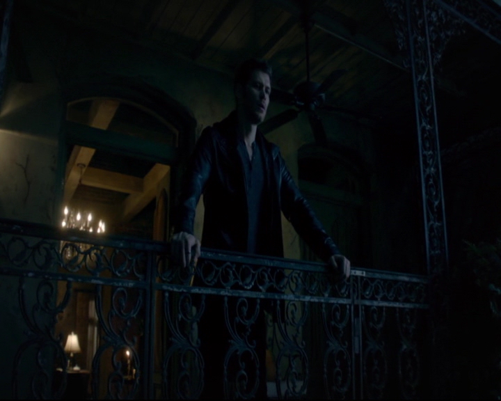 vampirediariesworld-dot-nl_TheOriginals5x08TheKindnessOfStrangers00054.jpg