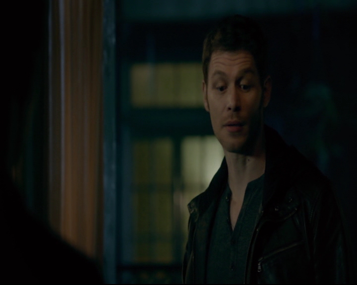 vampirediariesworld-dot-nl_TheOriginals5x08TheKindnessOfStrangers00100.jpg