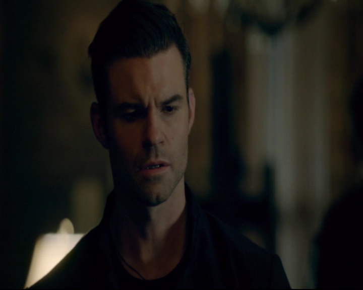 vampirediariesworld-dot-nl_TheOriginals5x08TheKindnessOfStrangers00118.jpg