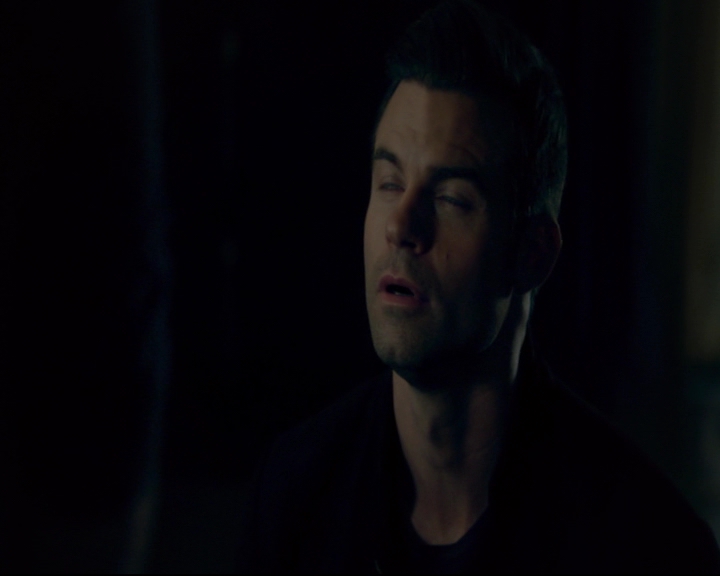 vampirediariesworld-dot-nl_TheOriginals5x08TheKindnessOfStrangers00361.jpg