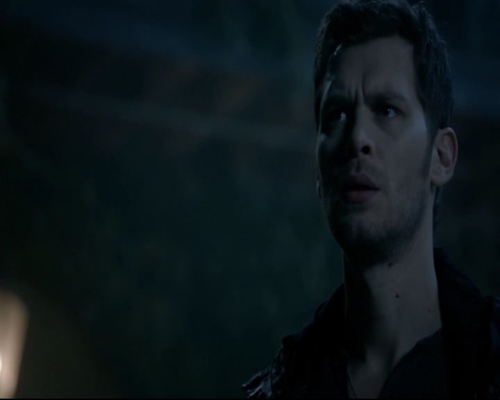vampirediariesworld-dot-nl_TheOriginals5x08TheKindnessOfStrangers00413.jpg