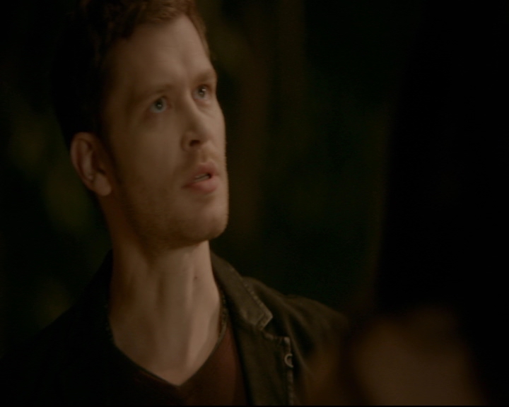 vampirediariesworld-dot-nl_TheOriginals5x08TheKindnessOfStrangers00459.jpg