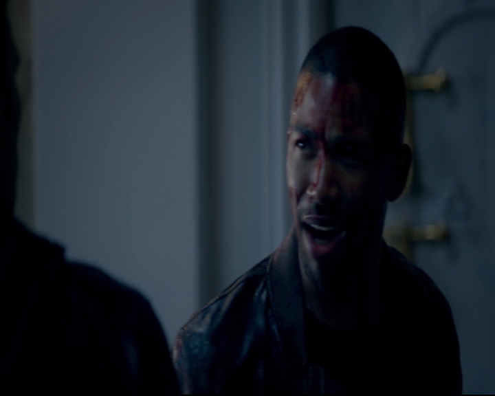vampirediariesworld-dot-nl_TheOriginals5x08TheKindnessOfStrangers00521.jpg