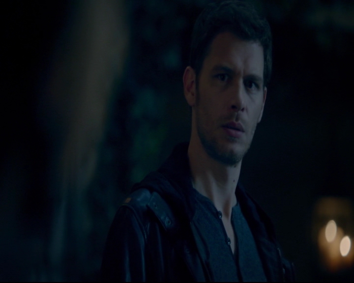 vampirediariesworld-dot-nl_TheOriginals5x08TheKindnessOfStrangers00556.jpg