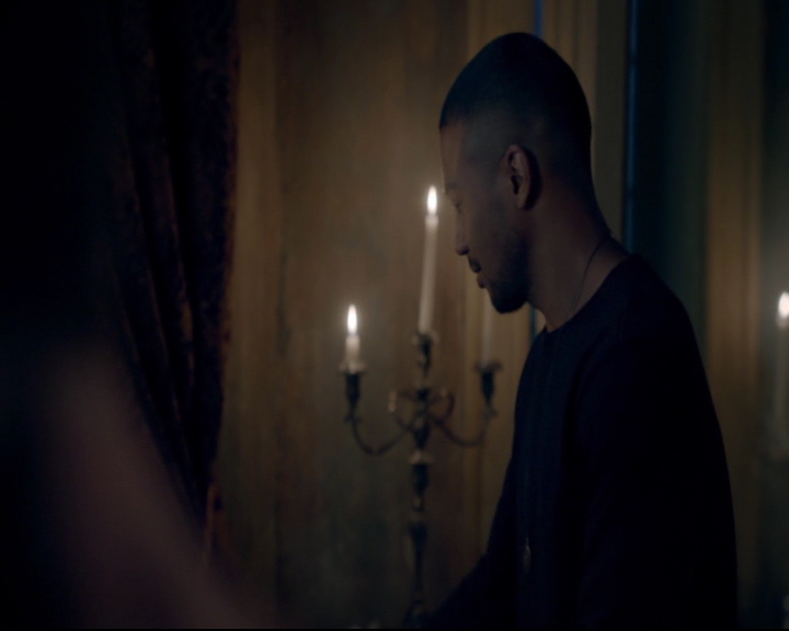 vampirediariesworld-dot-nl_TheOriginals5x08TheKindnessOfStrangers00737.jpg