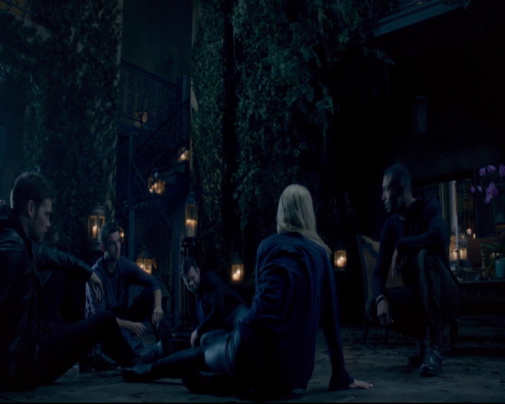 vampirediariesworld-dot-nl_TheOriginals5x08TheKindnessOfStrangers01586.jpg vampirediariesworld-dot-nl_TheOriginals5x08TheKindnessOfStrangers01586.jpg