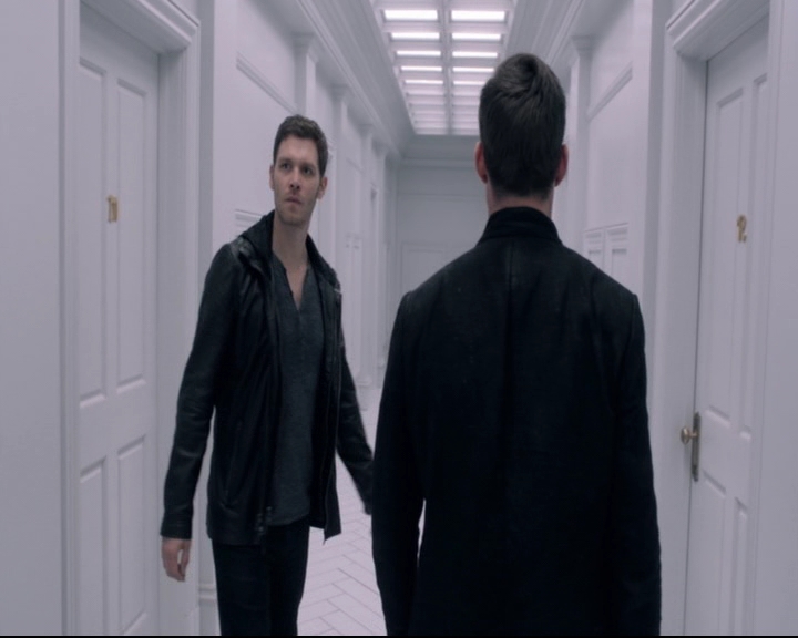 vampirediariesworld-dot-nl_TheOriginals5x08TheKindnessOfStrangers01812.jpg
