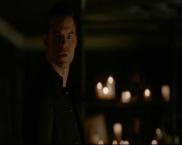 vampirediariesworld-dot-nl_TheOriginals5x08TheKindnessOfStrangers02158.jpg