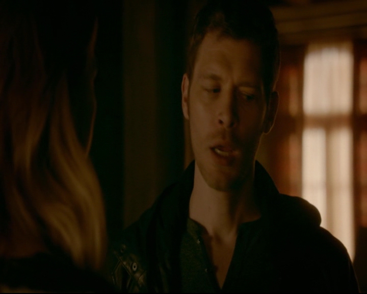 vampirediariesworld-dot-nl_TheOriginals5x08TheKindnessOfStrangers02185.jpg