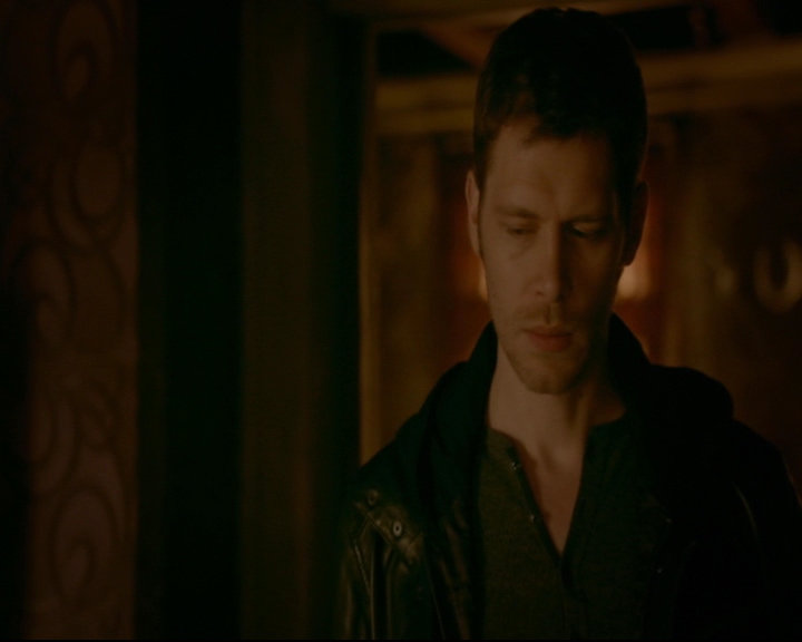 vampirediariesworld-dot-nl_TheOriginals5x08TheKindnessOfStrangers02212.jpg