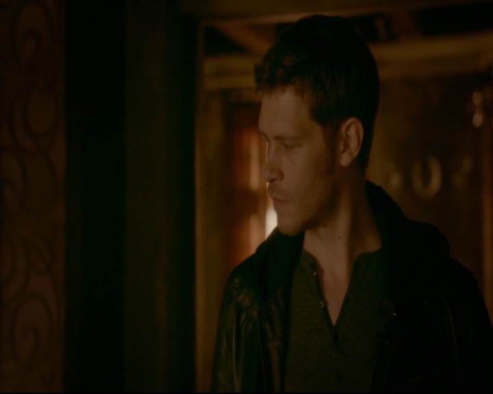 vampirediariesworld-dot-nl_TheOriginals5x08TheKindnessOfStrangers02213.jpg