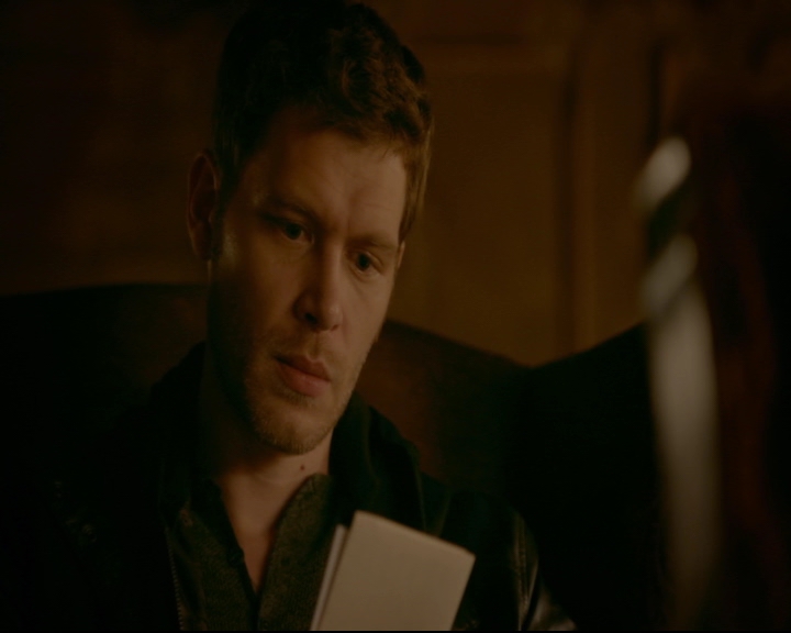 vampirediariesworld-dot-nl_TheOriginals5x08TheKindnessOfStrangers02298.jpg