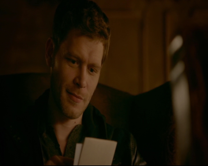 vampirediariesworld-dot-nl_TheOriginals5x08TheKindnessOfStrangers02301.jpg