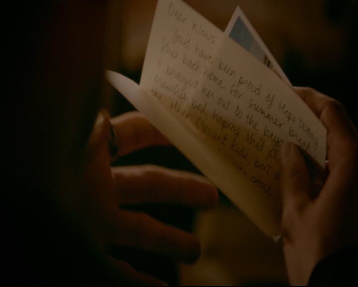 vampirediariesworld-dot-nl_TheOriginals5x08TheKindnessOfStrangers02312.jpg