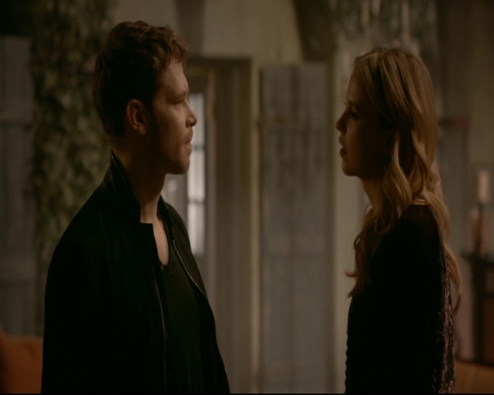 vampirediariesworld-dot-nl_TheOriginals5x09WeHaveNotLongToLove00372.jpg vampirediariesworld-dot-nl_TheOriginals5x09WeHaveNotLongToLove00372.jpg