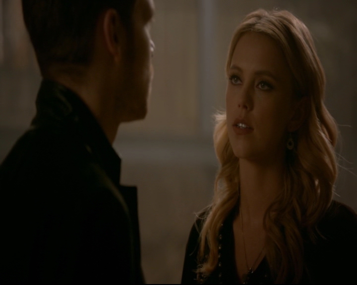vampirediariesworld-dot-nl_TheOriginals5x09WeHaveNotLongToLove00379.jpg vampirediariesworld-dot-nl_TheOriginals5x09WeHaveNotLongToLove00379.jpg