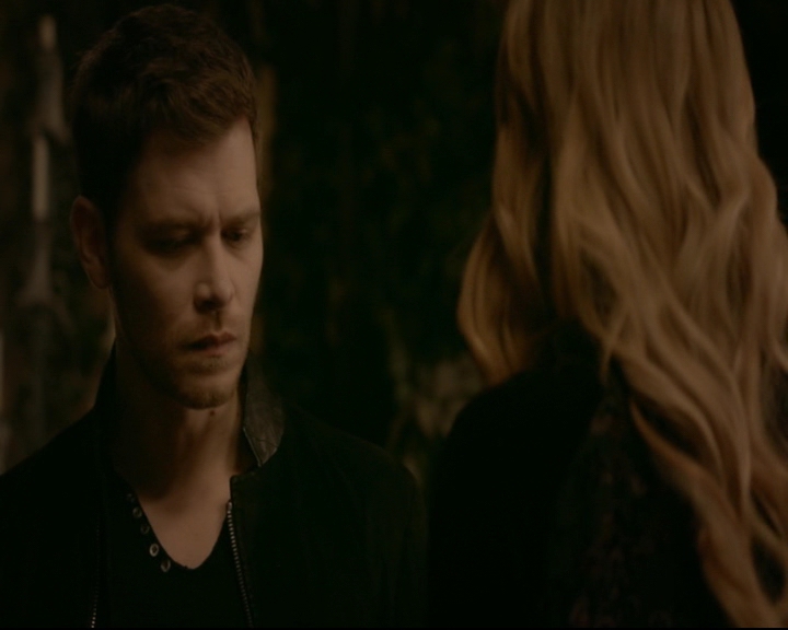 vampirediariesworld-dot-nl_TheOriginals5x09WeHaveNotLongToLove00383.jpg