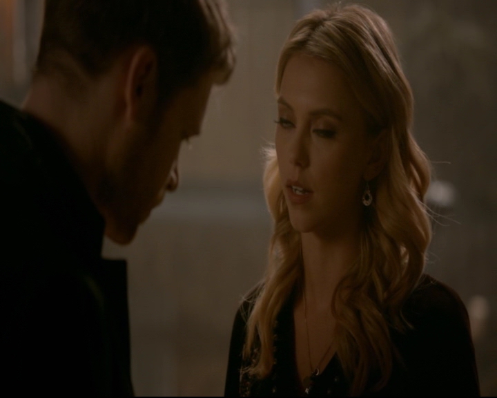 vampirediariesworld-dot-nl_TheOriginals5x09WeHaveNotLongToLove00411.jpg