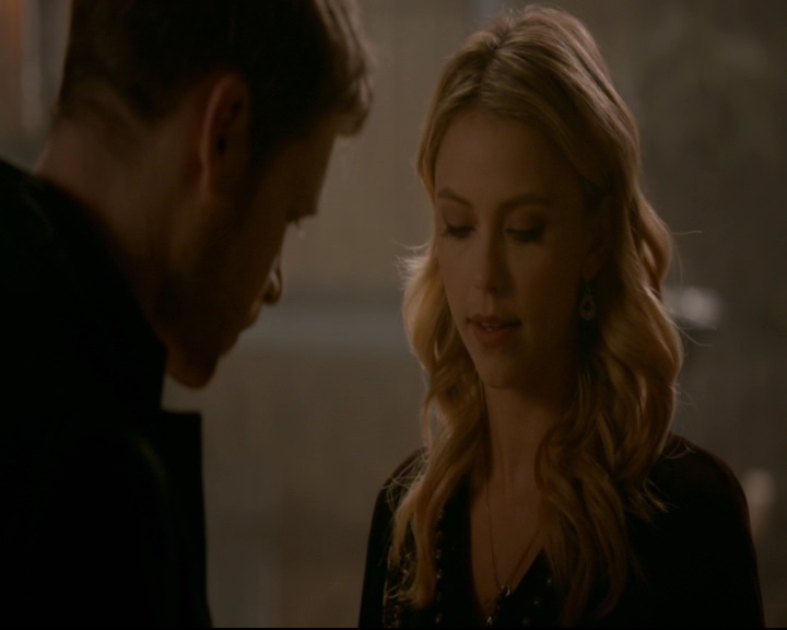 vampirediariesworld-dot-nl_TheOriginals5x09WeHaveNotLongToLove00412.jpg